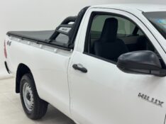 TOYOTA HILUX 2.8 4X4 CS 16V TURBO 2024/2024 MAIS FÁCIL VEÍCULOS SANTA CRUZ DO SUL / Carros no Vale