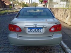 TOYOTA COROLLA SEG 1.8 2002/2003 ALTERNATIVA VEÍCULOS LAJEADO / Carros no Vale