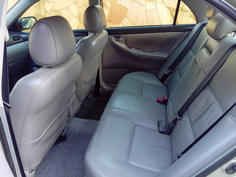 TOYOTA COROLLA SEG 1.8 2002/2003 ALTERNATIVA VEÍCULOS LAJEADO / Carros no Vale