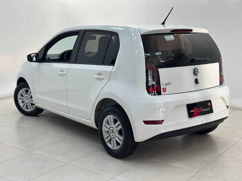 VOLKSWAGEN UP! 1.0 MOVE 12V 2018/2019 MAIS FÁCIL VEÍCULOS SANTA CRUZ DO SUL / Carros no Vale
