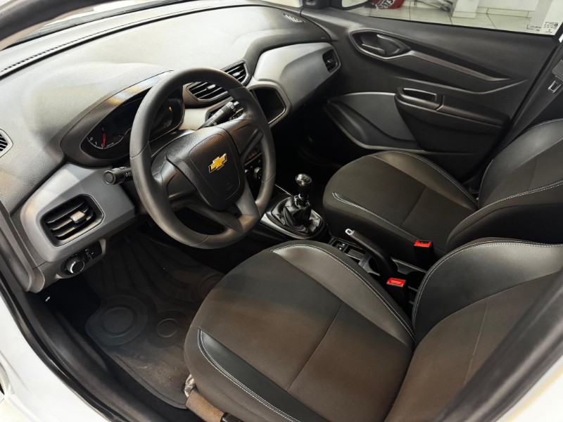 CHEVROLET ONIX 1.0 JOY BLACK EDITION 2021/2021 LUCAS AUTOMÓVEIS BOM RETIRO DO SUL / Carros no Vale