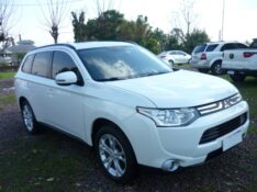 MITSUBISHI OUTLANDER 2.0 16V GASOLINA 4P AUTOMÁTICO 2013/2014 PREMIUM AUTOMÓVEIS ARROIO DO MEIO / Carros no Vale