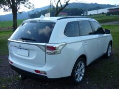 MITSUBISHI OUTLANDER 2.0 16V GASOLINA 4P AUTOMÁTICO 2013/2014 PREMIUM AUTOMÓVEIS ARROIO DO MEIO / Carros no Vale