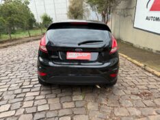 FORD FIESTA 1.5 2015/2015 ELY AUTOMÓVEIS LAJEADO / Carros no Vale