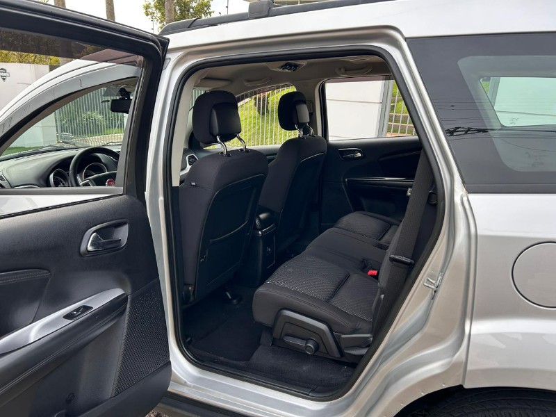FIAT FREEMONT EMOT./PRECISION 2.4 16V 5P AUT. 2012/2012 LS MULTIMARCAS VENÂNCIO AIRES / Carros no Vale