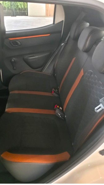 RENAULT KWID OUTSIDER 1.0 12V 2019/2020 LAVENDA VEÍCULOS ARROIO DO MEIO / Carros no Vale