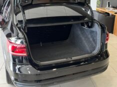 VOLKSWAGEN VIRTUS 1.6 MSI TOTAL FLEX AUTOMÁTICO 2021/2021 JOÃO CARROS MULTIMARCAS GUAPORÉ / Carros no Vale