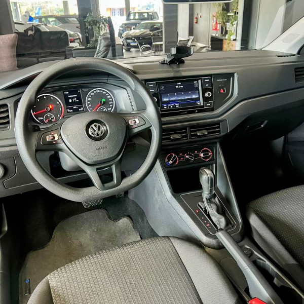 VOLKSWAGEN VIRTUS 1.6 MSI TOTAL FLEX AUTOMÁTICO 2021/2021 JOÃO CARROS MULTIMARCAS GUAPORÉ / Carros no Vale