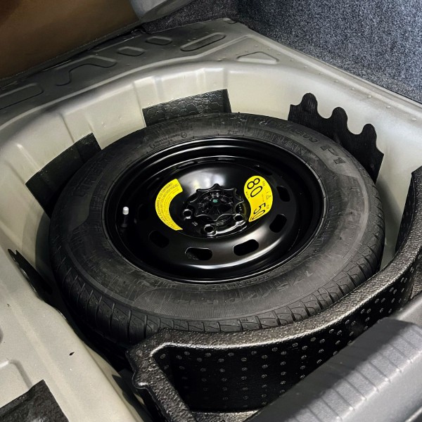 VOLKSWAGEN VIRTUS 1.6 MSI TOTAL FLEX AUTOMÁTICO 2021/2021 JOÃO CARROS MULTIMARCAS GUAPORÉ / Carros no Vale