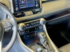 TOYOTA RAV4 2.5 S 4X4 HYBRID 2019/2019 JOÃO CARROS MULTIMARCAS GUAPORÉ / Carros no Vale