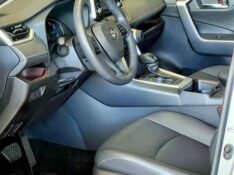 TOYOTA RAV4 2.5 S 4X4 HYBRID 2019/2019 JOÃO CARROS MULTIMARCAS GUAPORÉ / Carros no Vale