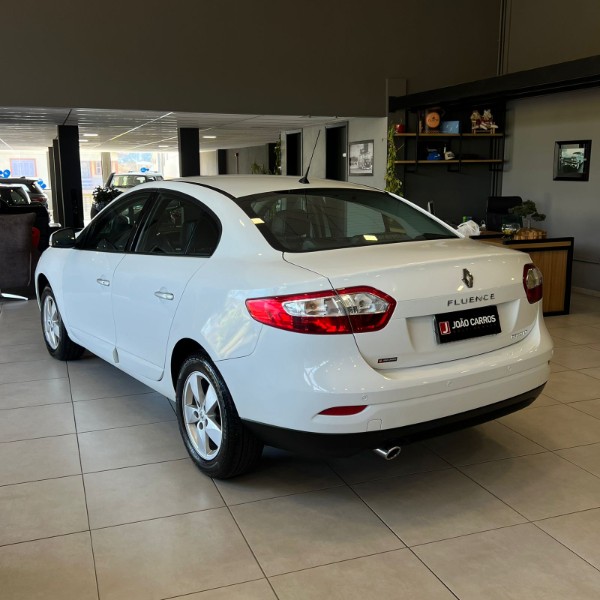 RENAULT FLUENCE 2.0 DYNAMIQUE PLUS 16V 2013/2013 JOÃO CARROS MULTIMARCAS GUAPORÉ / Carros no Vale