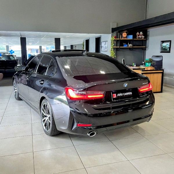 BMW 320i 2.0 SPORT GP 16V TURBO ACTIVE FLEX 4P AUTOMÁTICO 2022/2022 JOÃO CARROS MULTIMARCAS GUAPORÉ / Carros no Vale