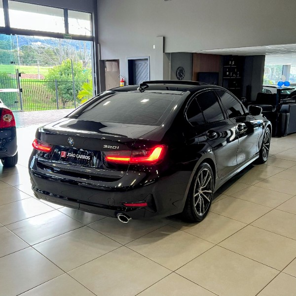 BMW 320i 2.0 SPORT GP 16V TURBO ACTIVE FLEX 4P AUTOMÁTICO 2022/2022 JOÃO CARROS MULTIMARCAS GUAPORÉ / Carros no Vale