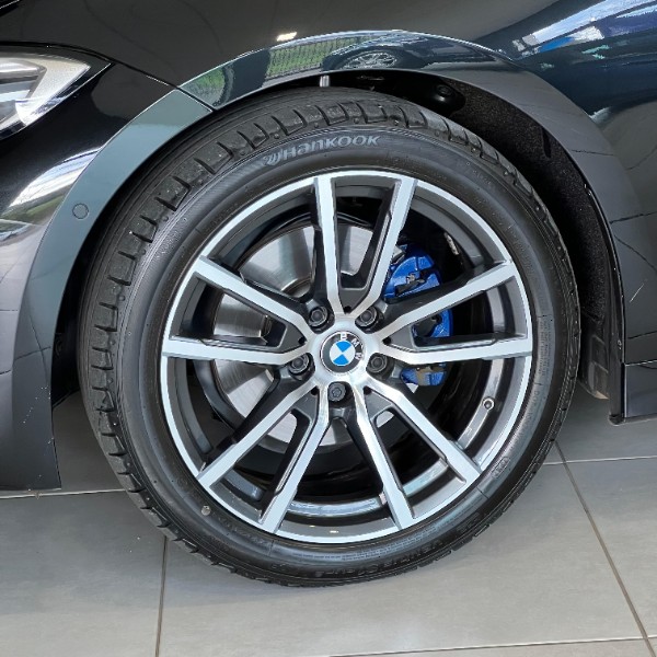 BMW 320i 2.0 SPORT GP 16V TURBO ACTIVE FLEX 4P AUTOMÁTICO 2022/2022 JOÃO CARROS MULTIMARCAS GUAPORÉ / Carros no Vale