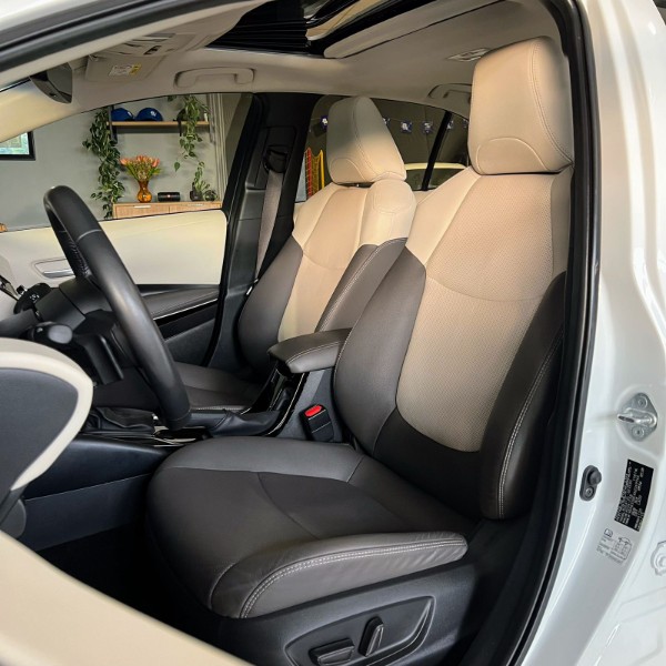 TOYOTA COROLLA 2.0 ALTIS PREMIUM 16V 2022/2022 JOÃO CARROS MULTIMARCAS GUAPORÉ / Carros no Vale