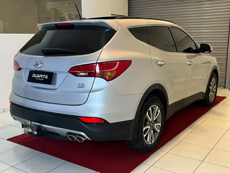 HYUNDAI SANTA FÉ 3.3 MPFI 4X4 7 LUGARES V6 270CV GASOLINA 4P AUTOMÁTICO 2014/2015 DUARTE VEÍCULOS PORTO ALEGRE / Carros no Vale
