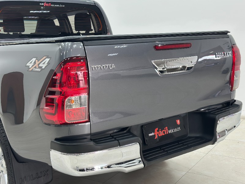 TOYOTA HILUX 2.8 D-4D TURBO DIESEL CD SR 4X4 AUTOMÁTICO 2020/2020 MAIS FÁCIL VEÍCULOS SANTA CRUZ DO SUL / Carros no Vale TOYOTA HILUX 2.8 D-4D TURBO DIESEL CD SR 4X4 AUTOMÁTICO 2020/2020 MAIS FÁCIL VEÍCULOS SANTA CRUZ DO SUL / Carros no Vale