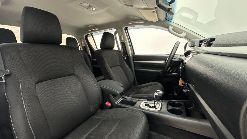 TOYOTA HILUX 2.8 D-4D TURBO DIESEL CD SR 4X4 AUTOMÁTICO 2020/2020 MAIS FÁCIL VEÍCULOS SANTA CRUZ DO SUL / Carros no Vale TOYOTA HILUX 2.8 D-4D TURBO DIESEL CD SR 4X4 AUTOMÁTICO 2020/2020 MAIS FÁCIL VEÍCULOS SANTA CRUZ DO SUL / Carros no Vale