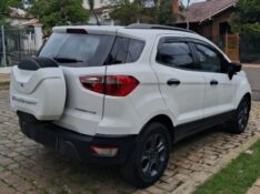 FORD ECOSPORT 1.5 FREESTYLE 2018/2018 STOPCAR MULTIMARCAS ESTRELA / Carros no Vale
