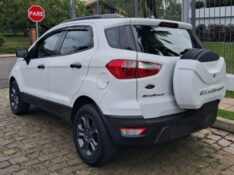 FORD ECOSPORT 1.5 FREESTYLE 2018/2018 STOPCAR MULTIMARCAS ESTRELA / Carros no Vale