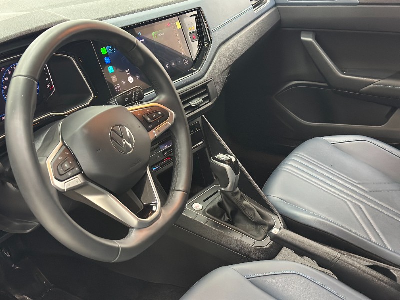 VOLKSWAGEN NIVUS HIGHLINE 1.0 200 TSI FLEX AUT. 2024/2025 MAIS FÁCIL VEÍCULOS SANTA CRUZ DO SUL / Carros no Vale
