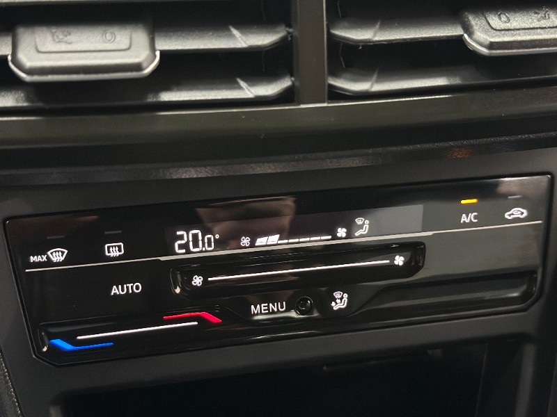 VOLKSWAGEN NIVUS HIGHLINE 1.0 200 TSI FLEX AUT. 2024/2025 MAIS FÁCIL VEÍCULOS SANTA CRUZ DO SUL / Carros no Vale