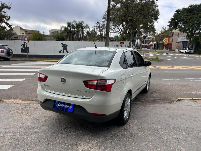 FIAT GRAND SIENA ESSENCE 1.6 FLEX 16V 2016/2016 LS MULTIMARCAS VENÂNCIO AIRES / Carros no Vale