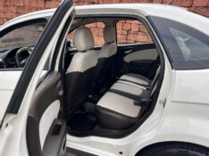 FIAT GRAND SIENA ESSENCE 1.6 FLEX 16V 2016/2016 LS MULTIMARCAS VENÂNCIO AIRES / Carros no Vale