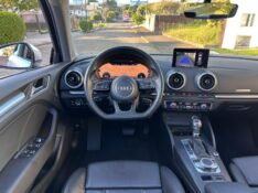 AUDI A3 PERFORMANCE S-TRONIC 2.0 TFSI 2019/2019 LS MULTIMARCAS VENÂNCIO AIRES / Carros no Vale