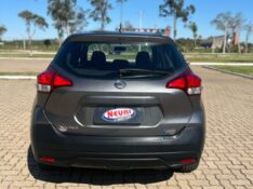 NISSAN ​KICKS S CVT 2018/2018 NEURI VEÍCULOS LAJEADO / Carros no Vale