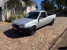 FORD COURIER 1.6 2012/2012 ELY AUTOMÓVEIS LAJEADO / Carros no Vale