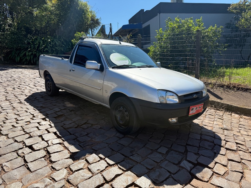 FORD COURIER 1.6 - 2012