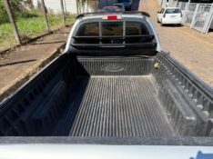 FORD COURIER 1.6 2012/2012 ELY AUTOMÓVEIS LAJEADO / Carros no Vale