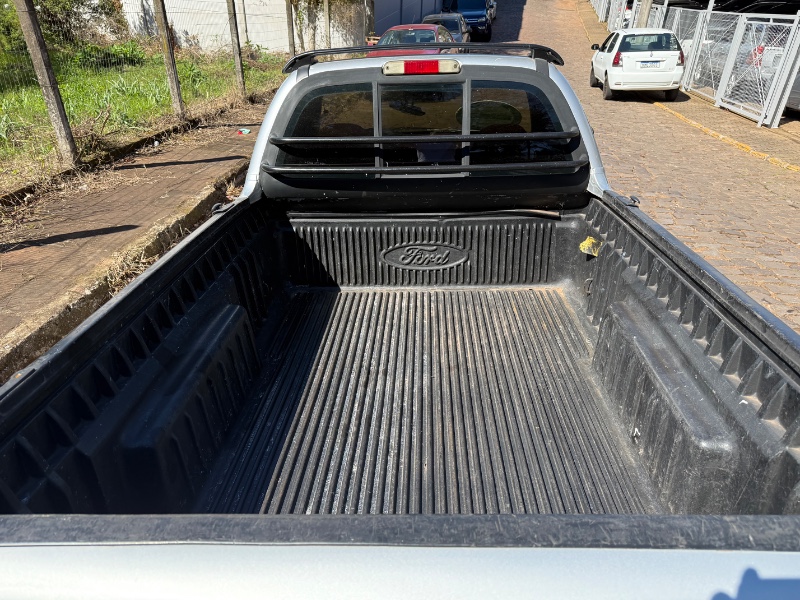 FORD COURIER 1.6 - 2012