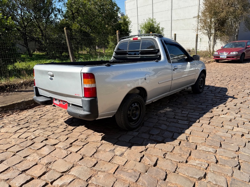 FORD COURIER 1.6 - 2012