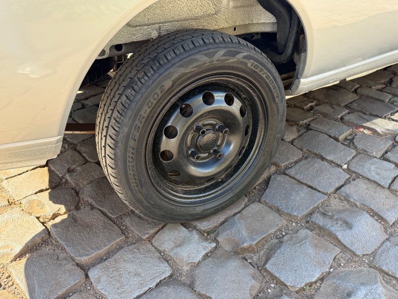 FORD COURIER 1.6 - 2012