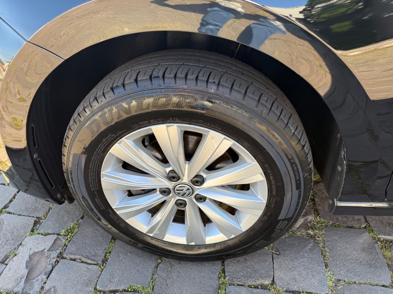 VOLKSWAGEN VIRTUS 1.0 200 TSI COMFORTLINE AUTOMATICO 2018/2018 ELY AUTOMÓVEIS LAJEADO / Carros no Vale
