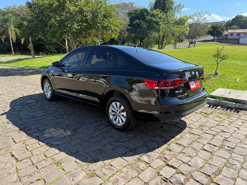 VOLKSWAGEN VIRTUS 1.0 200 TSI COMFORTLINE AUTOMATICO 2018/2018 ELY AUTOMÓVEIS LAJEADO / Carros no Vale