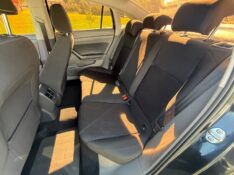 VOLKSWAGEN VIRTUS 1.0 200 TSI COMFORTLINE AUTOMATICO 2018/2018 ELY AUTOMÓVEIS LAJEADO / Carros no Vale