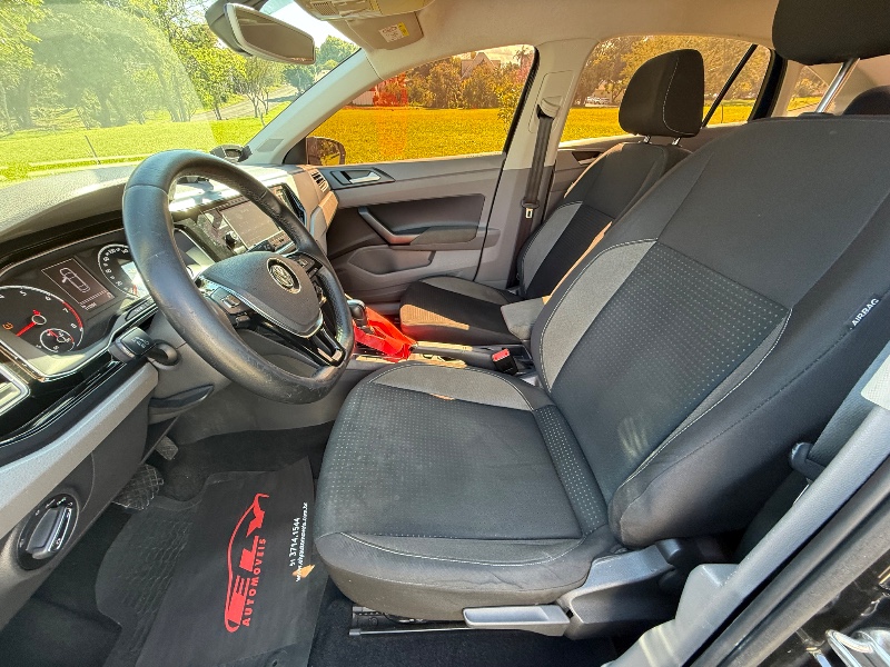 VOLKSWAGEN VIRTUS 1.0 200 TSI COMFORTLINE AUTOMATICO 2018/2018 ELY AUTOMÓVEIS LAJEADO / Carros no Vale
