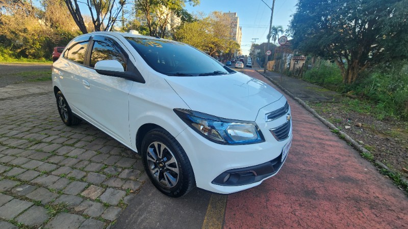 CHEVROLET ONIX /2015 FERNANDO AUTOMÓVEIS | REVENDA DE CARROS ARROIO DO MEIO ARROIO DO MEIO / Carros no Vale