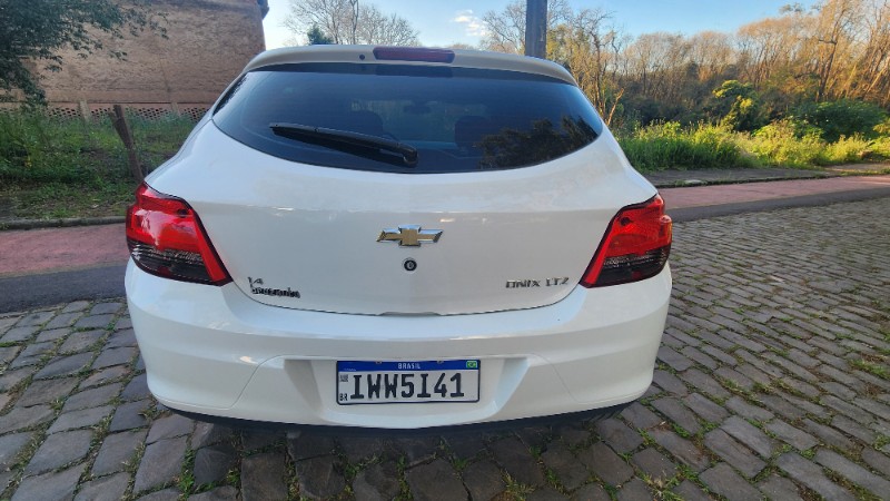 CHEVROLET ONIX /2015 FERNANDO AUTOMÓVEIS | REVENDA DE CARROS ARROIO DO MEIO ARROIO DO MEIO / Carros no Vale