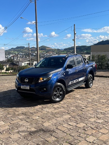 NISSAN FRONTIER ATTACK 2.3 BI TURBO 4X4 AT 2020/2020 BOSCO AUTOMÓVEIS GUAPORÉ / Carros no Vale