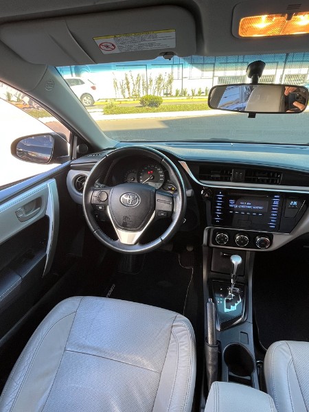 TOYOTA COROLLA 1.8 GLI UPPER 16V FLEX 4P AUTOMATICO 2019/2019 BOSCO AUTOMÓVEIS GUAPORÉ / Carros no Vale