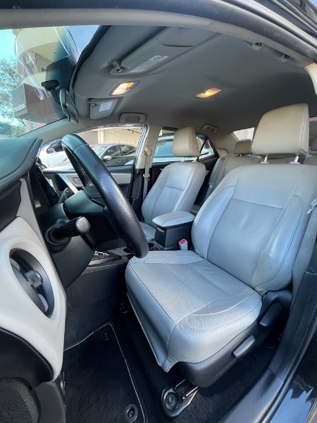 TOYOTA COROLLA 1.8 GLI UPPER 16V FLEX 4P AUTOMATICO 2019/2019 BOSCO AUTOMÓVEIS GUAPORÉ / Carros no Vale