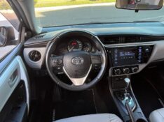 TOYOTA COROLLA 1.8 GLI UPPER 16V FLEX 4P AUTOMATICO 2019/2019 BOSCO AUTOMÓVEIS GUAPORÉ / Carros no Vale