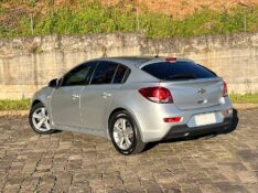 CHEVROLET CRUZE 1.8 LT SPORT6 16V FLEX 4P AUTOMATICO 2015/2016 BOSCO AUTOMÓVEIS GUAPORÉ / Carros no Vale