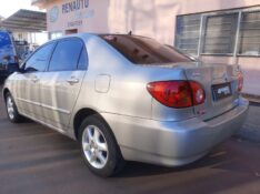 TOYOTA COROLLA 1.8 SEG 16V 2002/2003 RENAUTO VEÍCULOS LAJEADO / Carros no Vale