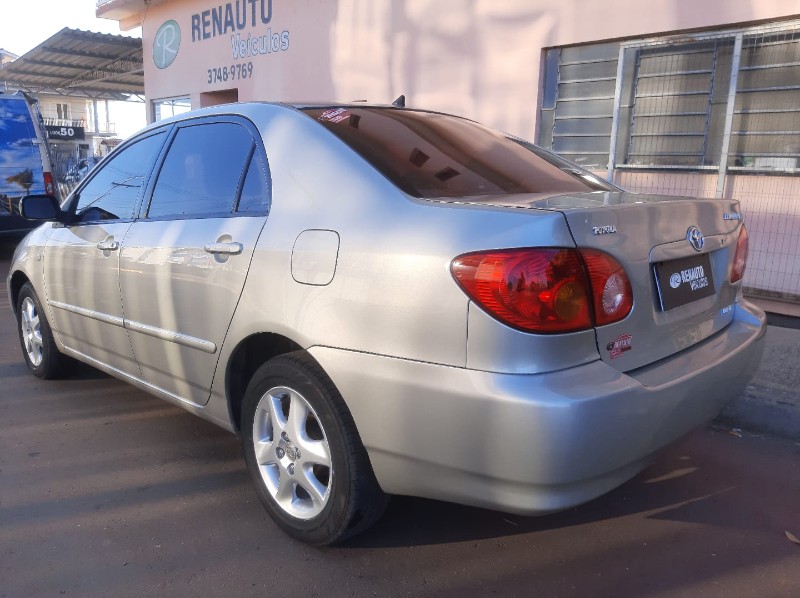 TOYOTA COROLLA 1.8 SEG 16V 2002/2003 RENAUTO VEÍCULOS LAJEADO / Carros no Vale